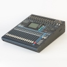 YAMAHA O1V96 v2 Console numérique 12 entrées micro 4 ligne 1 slot