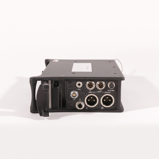 SOUND DEVICES 633 Mixette enregistreur 6 entrées (3 micros et 3 lignes) 10 pistes