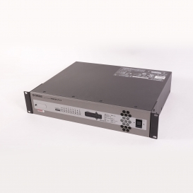 YAMAHA MRX7D Processeur numérique 64x64 DANTE 1 slot