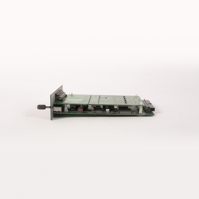 YAMAHA MY16-AE Carte d'E/S AES/EBU 16 canaux