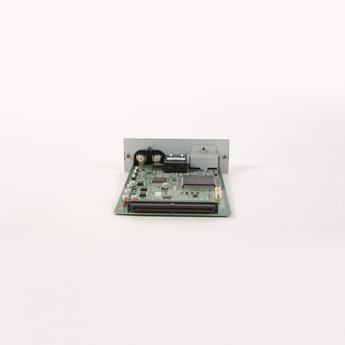 YAMAHA MY16-MD64 Carte d'E/S MADI 16 canaux