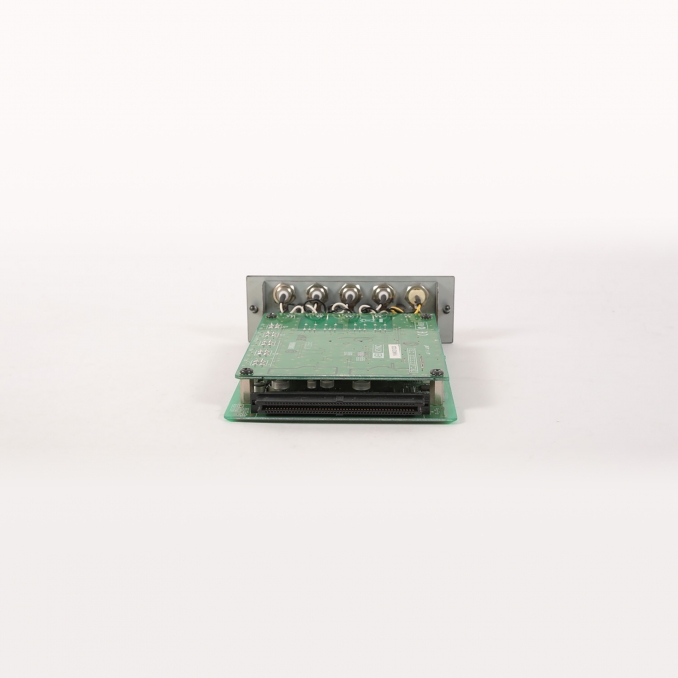 YAMAHA MY8-AEB Carte d'E/S AES/EBU 8 canaux BNC