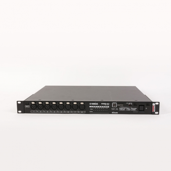 YAMAHA RI8-D Interface rackable 8 in analogiques DANTE