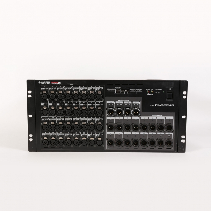 YAMAHA RIO3224D Interface rackable 32 in / 20 out analogique DANTE 