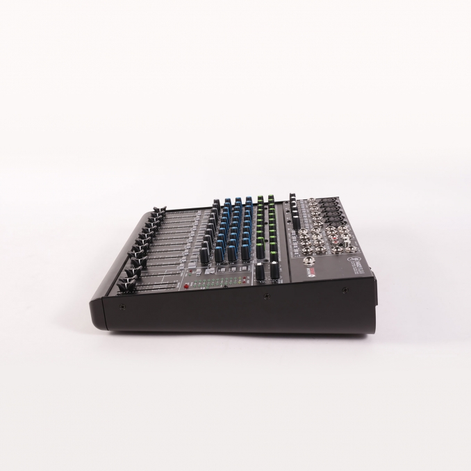 MACKIE 1402 VLZ4 Console analogique 14 entrées micro ligne