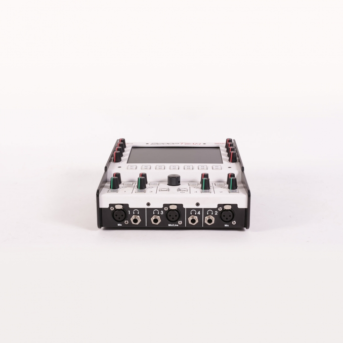 AETA SCOOP TEAM Pupitre commentateur 4 position AES67 RAVENNA avec codec IP