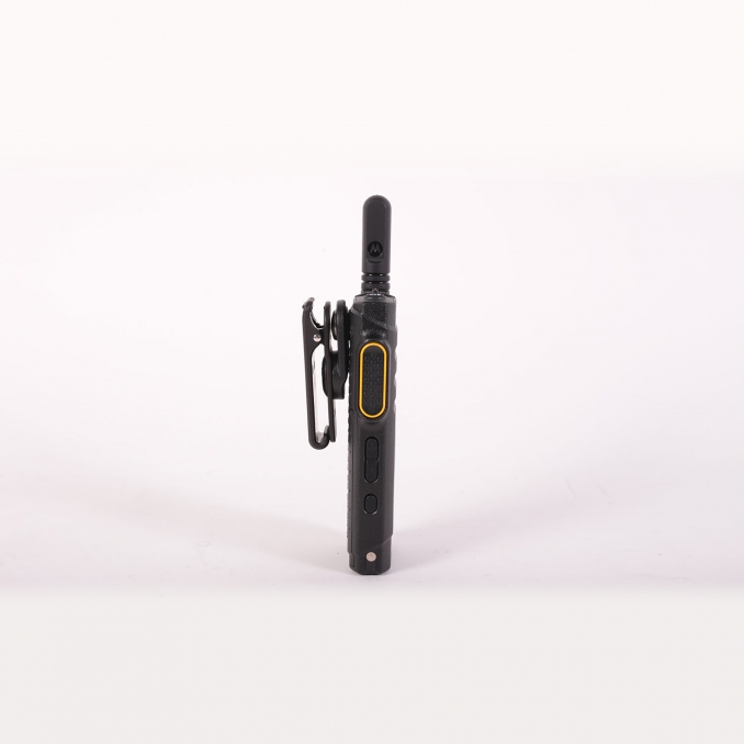 MOTOROLA SL1600 Talkie numérique UHF 403-470 MHz