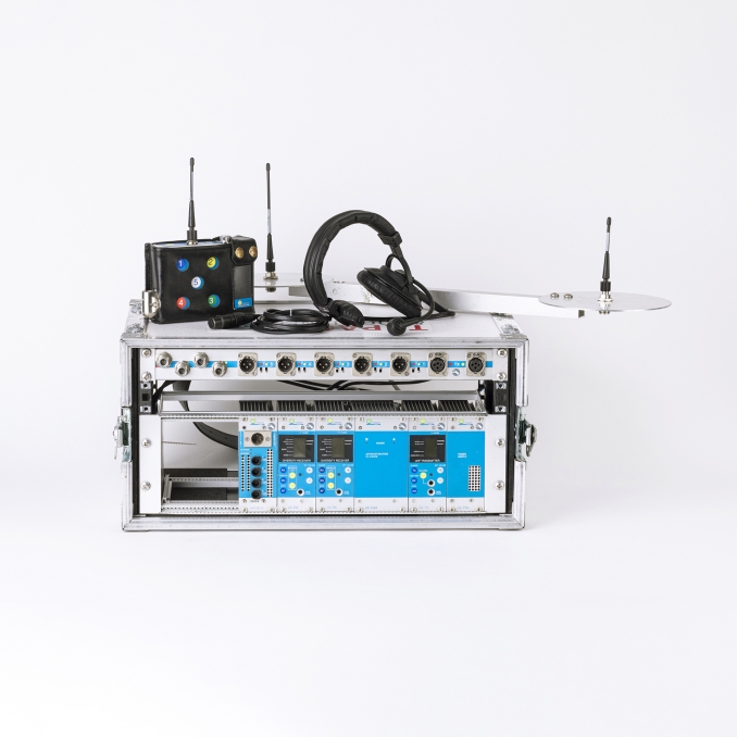 OVERLINE UC INTERCOM Base intercom UC 2RX complète ( 1xTX / 2xRX / 1xCA4 / 1xMT4 ) 