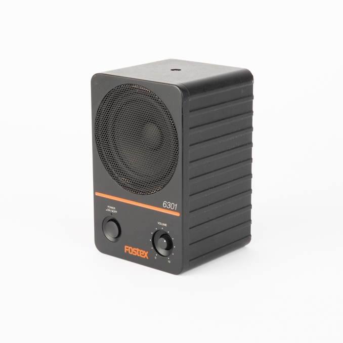 FOSTEX 6301NX Active monitoring speaker 20W