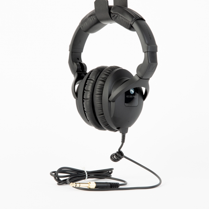 SENNHEISER HD300PRO Professionnal monitoring headphones