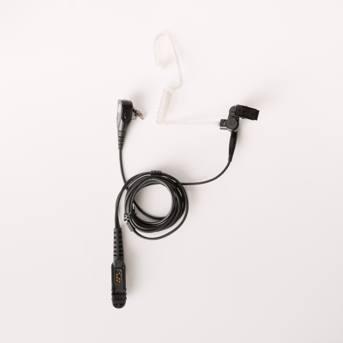 MOTOROLA Black discreet microphone earpiece for DP2400