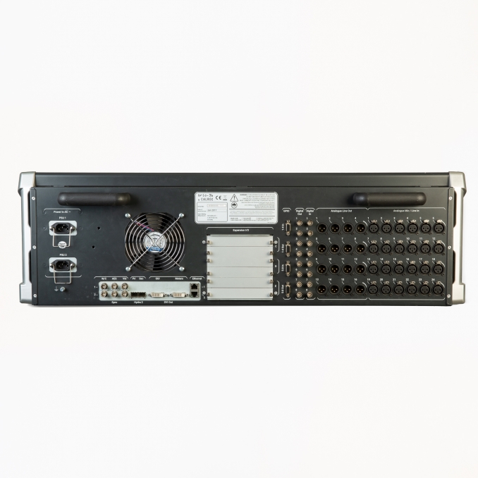 CALREC BRIO36 Console numérique 24 entrées analogiques 8 AES DANTE MADI 3 slots