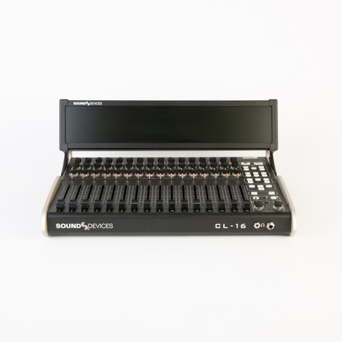 SOUND DEVICES CL16 Surface de contrôle pour série 8