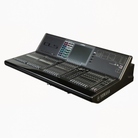 YAMAHA CL5 Console numérique 8 entrées analogiques DANTE 3 slots