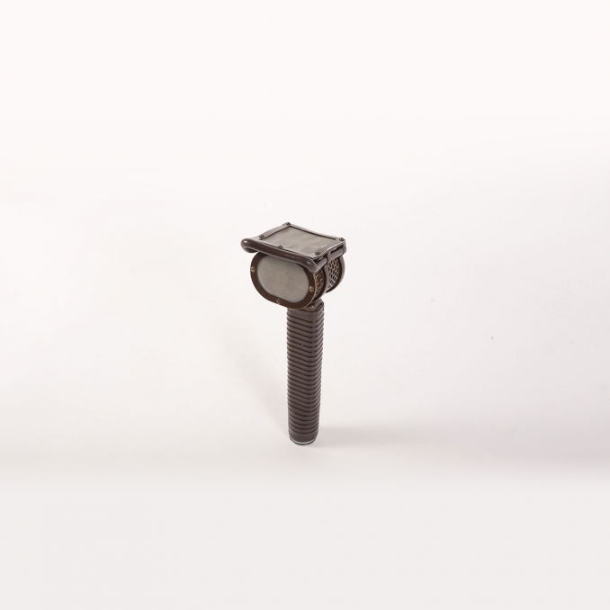 COLES 4104 Micro commentateur