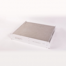 TAPAGES CONCENT8F-PC Concentrateur d'antennes 8 fibres PC vers 2 coax