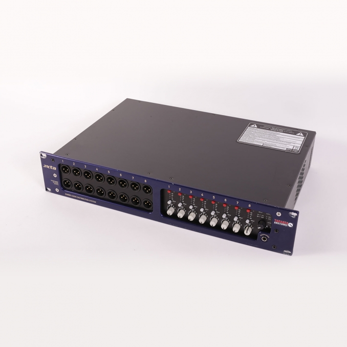 XTA DS8000 Splitter actif micro/ligne 8 entrées 32 sorties